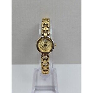 Vintage Bulova Womens Diamond Gold Tone Bracelet Dress Watch Dainty New Battery